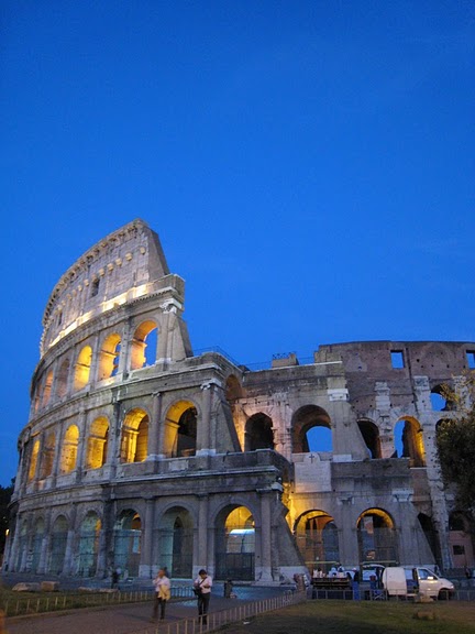 旁晚的 Colosseo @ 2