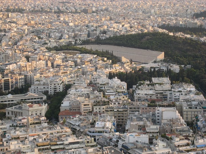 仲有1896年辦奧運的 Panathinaiko Stadium!