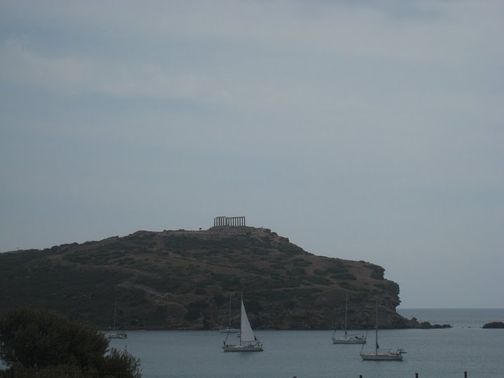 在車上遠看 Temple of Poseidon