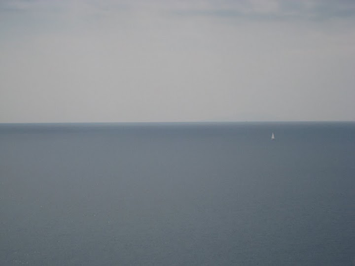 白色的帆船 (Theseus??)