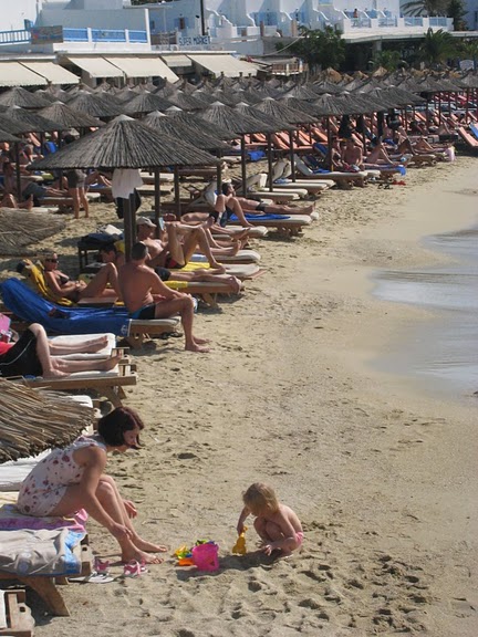 都係玩泥沙算了