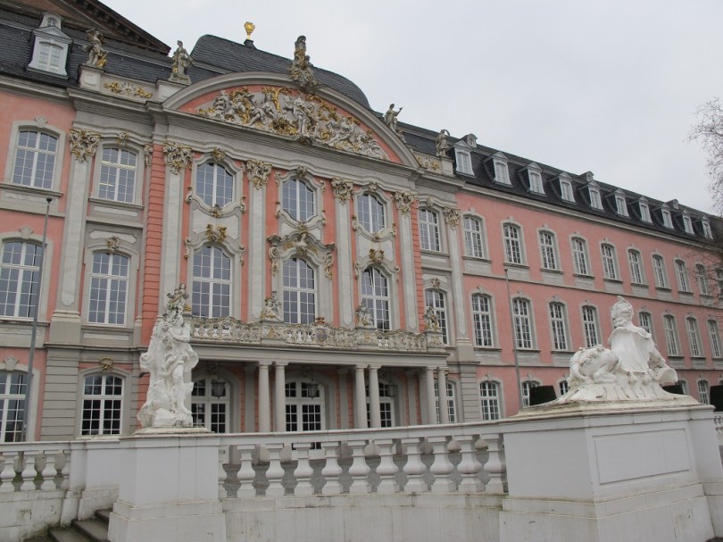 選帝侯宮殿 Kurfürstliches Palais