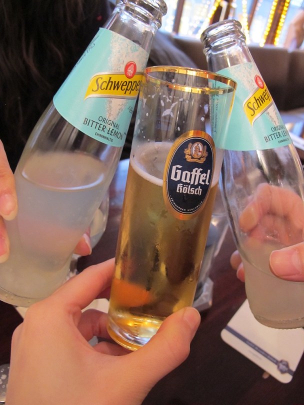 午飯時間(Bitter lemon很好喝)