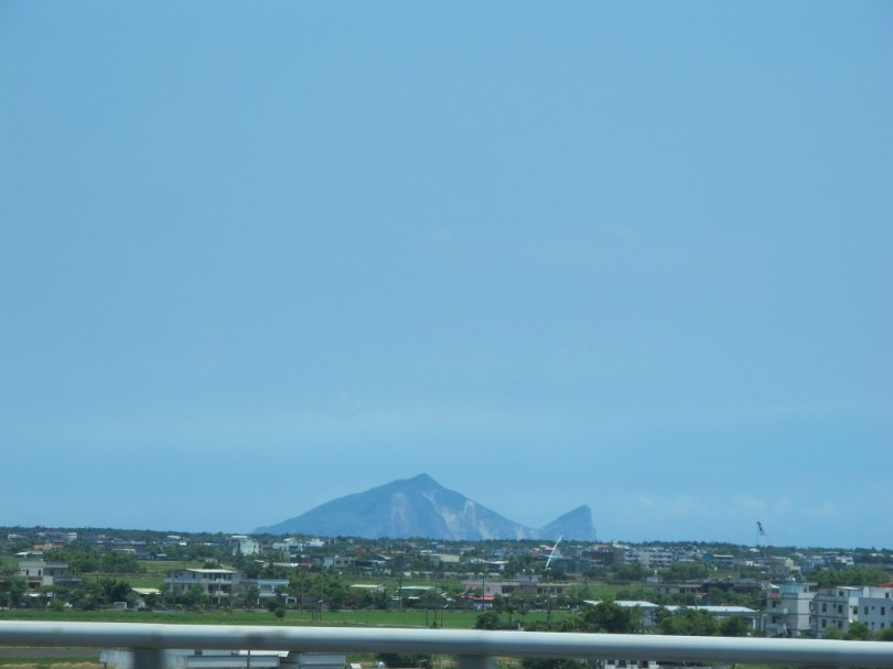 回臺北途中仍可看到龜山島